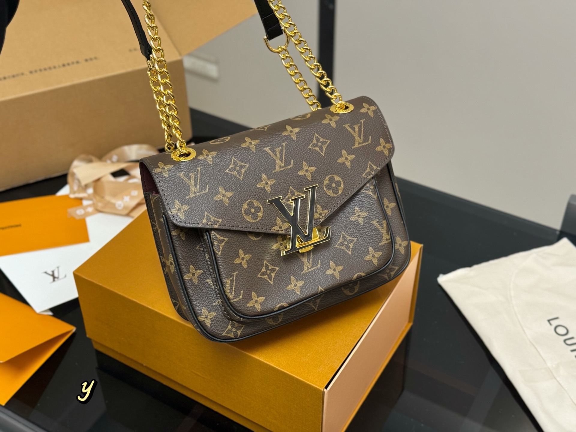 LV Passy
