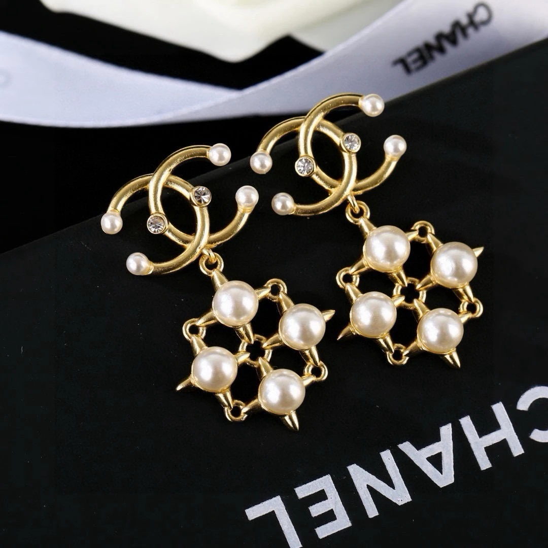Chanel Earring