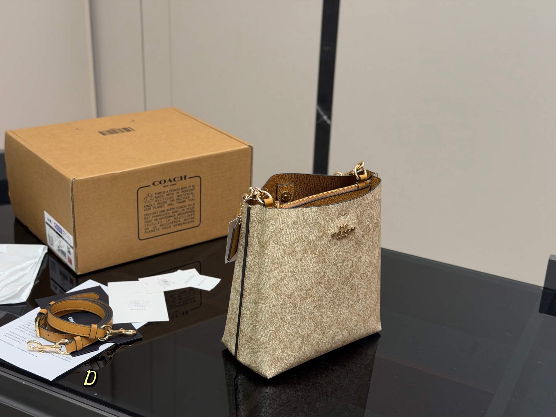 Coach Mollie Bucket Bag