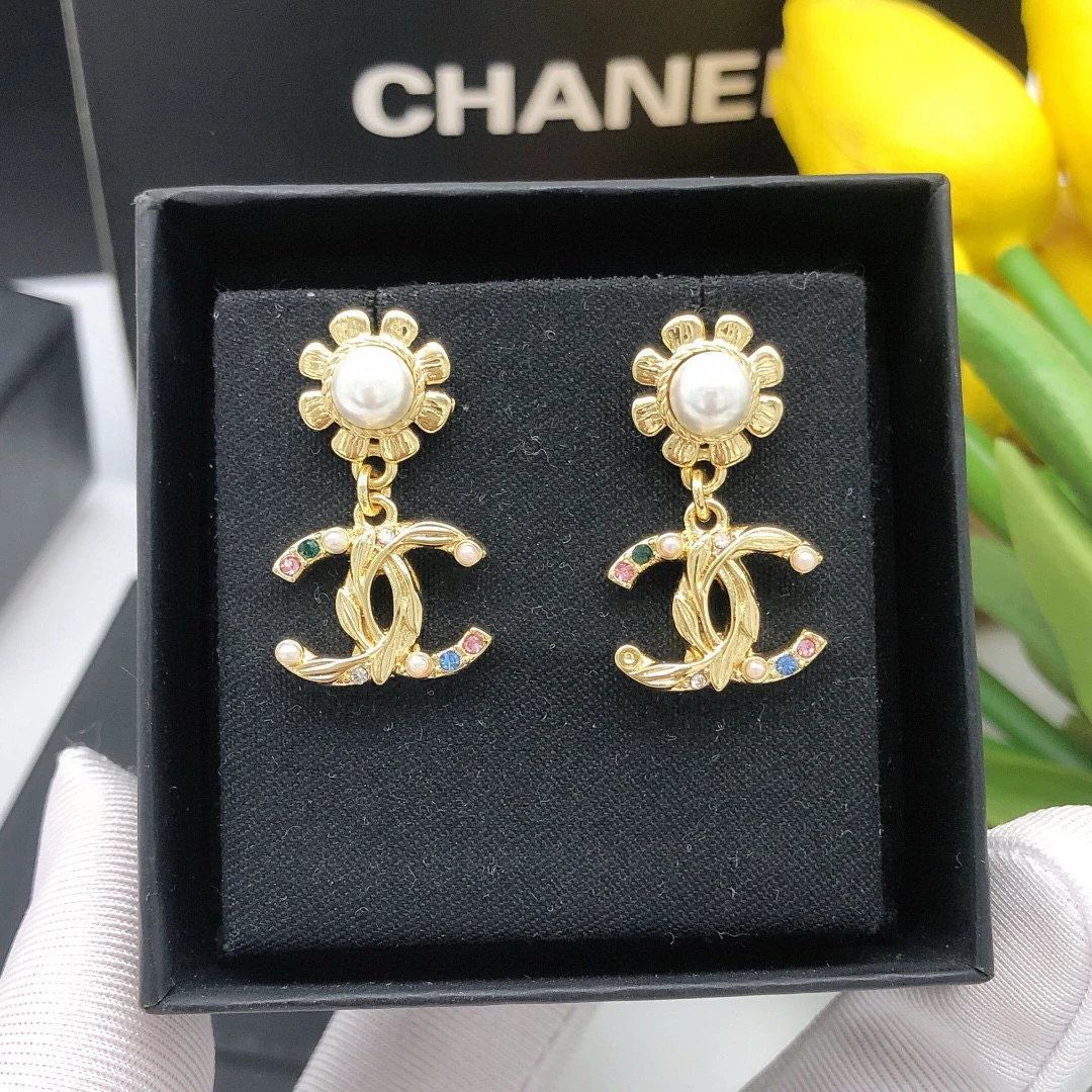 Chanel Earring