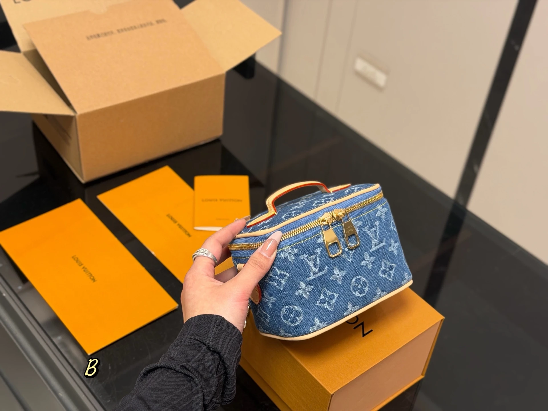LV Monogram Nice Mini Toiletry Pouch