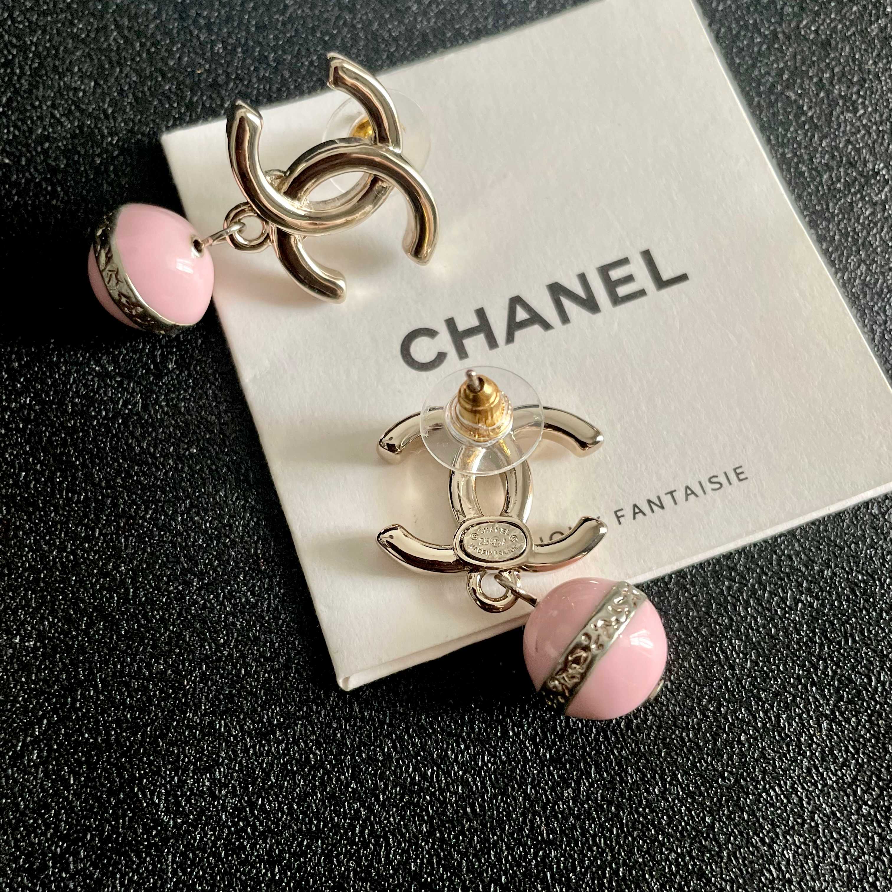 Chanel Earring 19