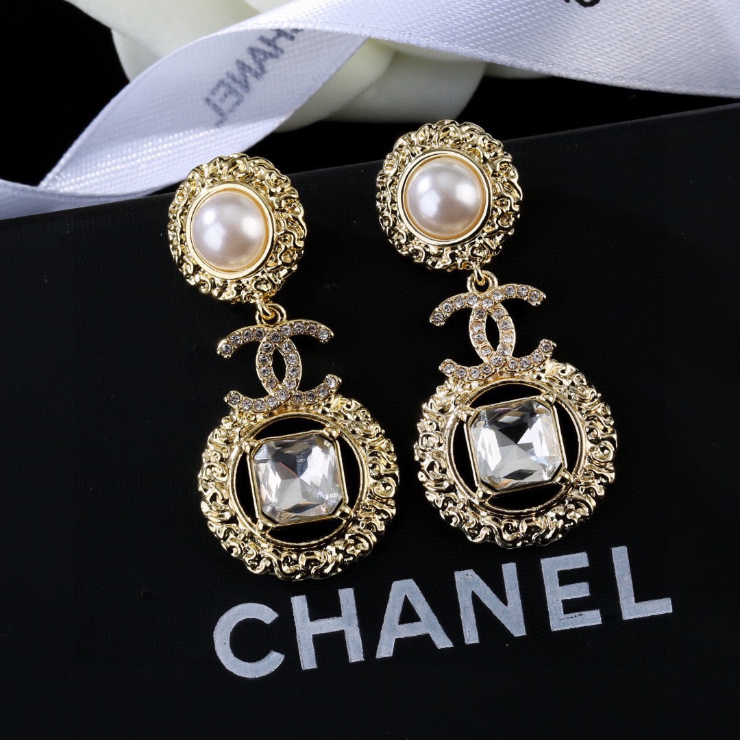Chanel Earring
