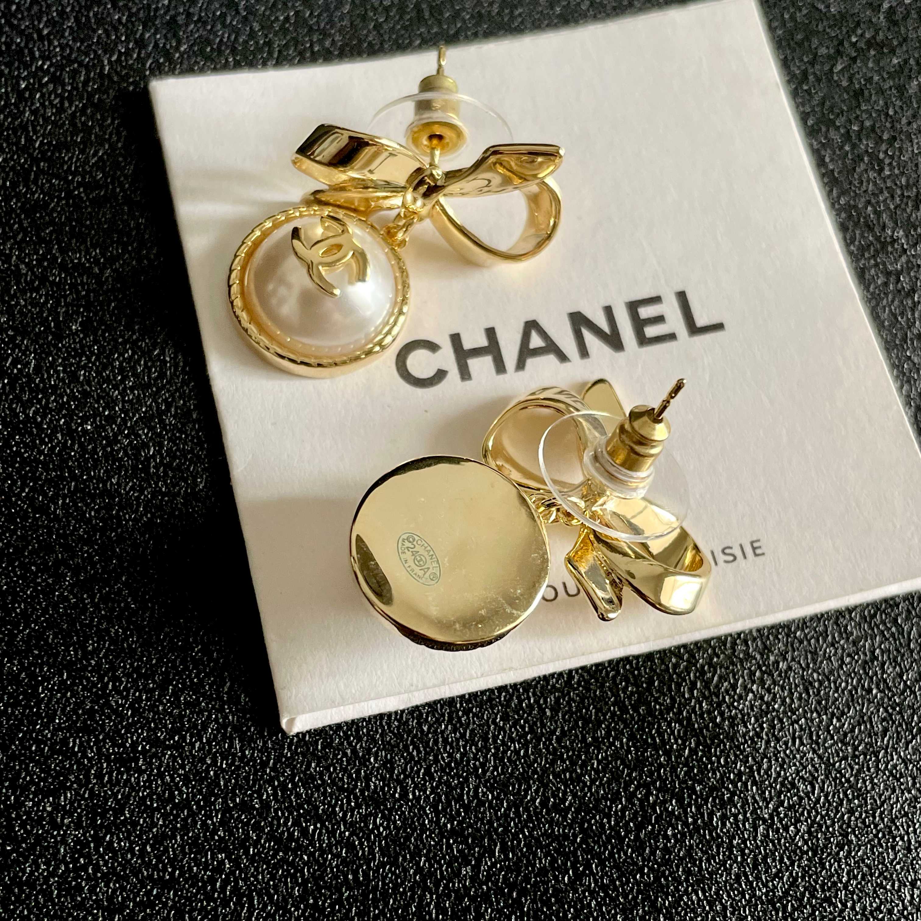 Chanel Earring