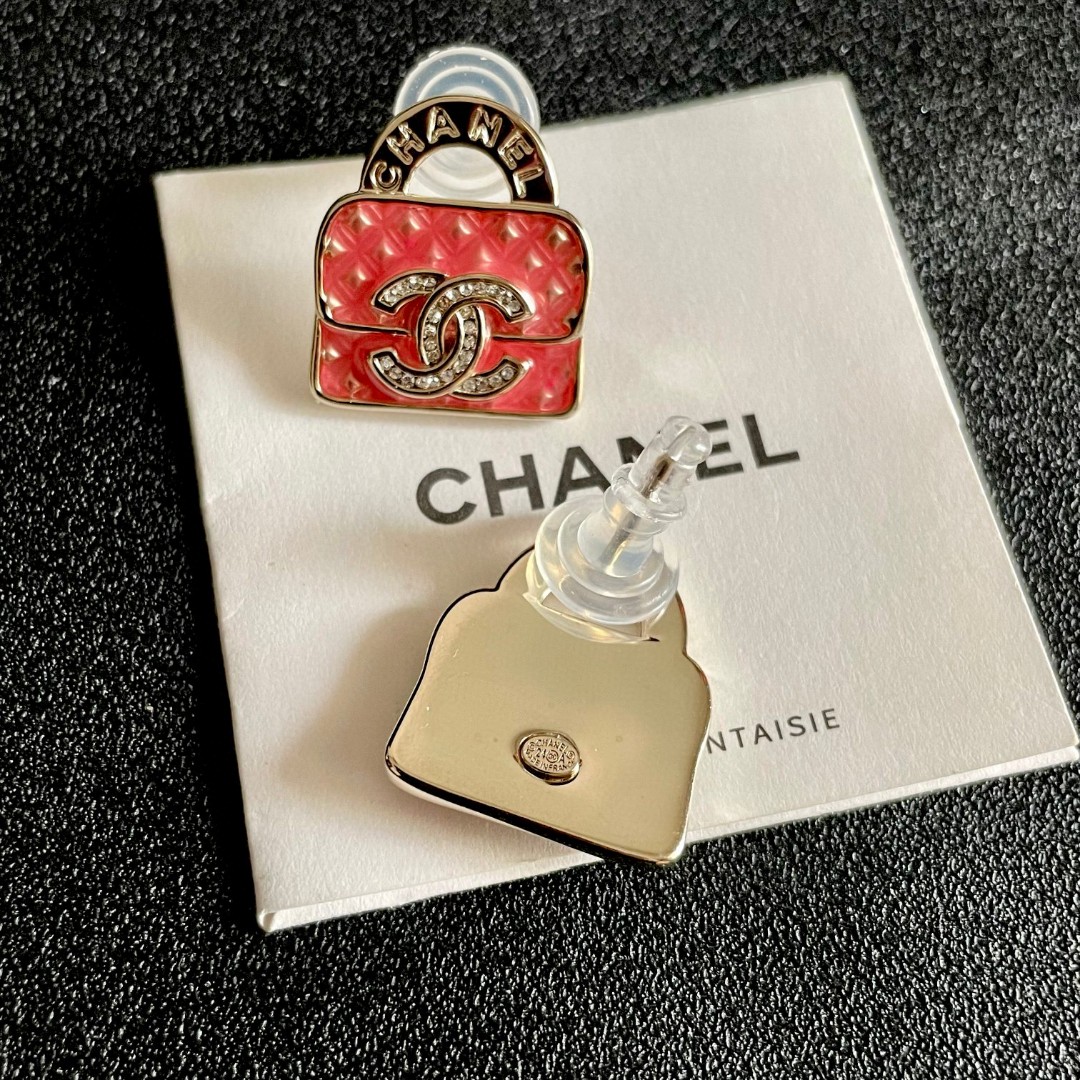 Chanel Earring 8