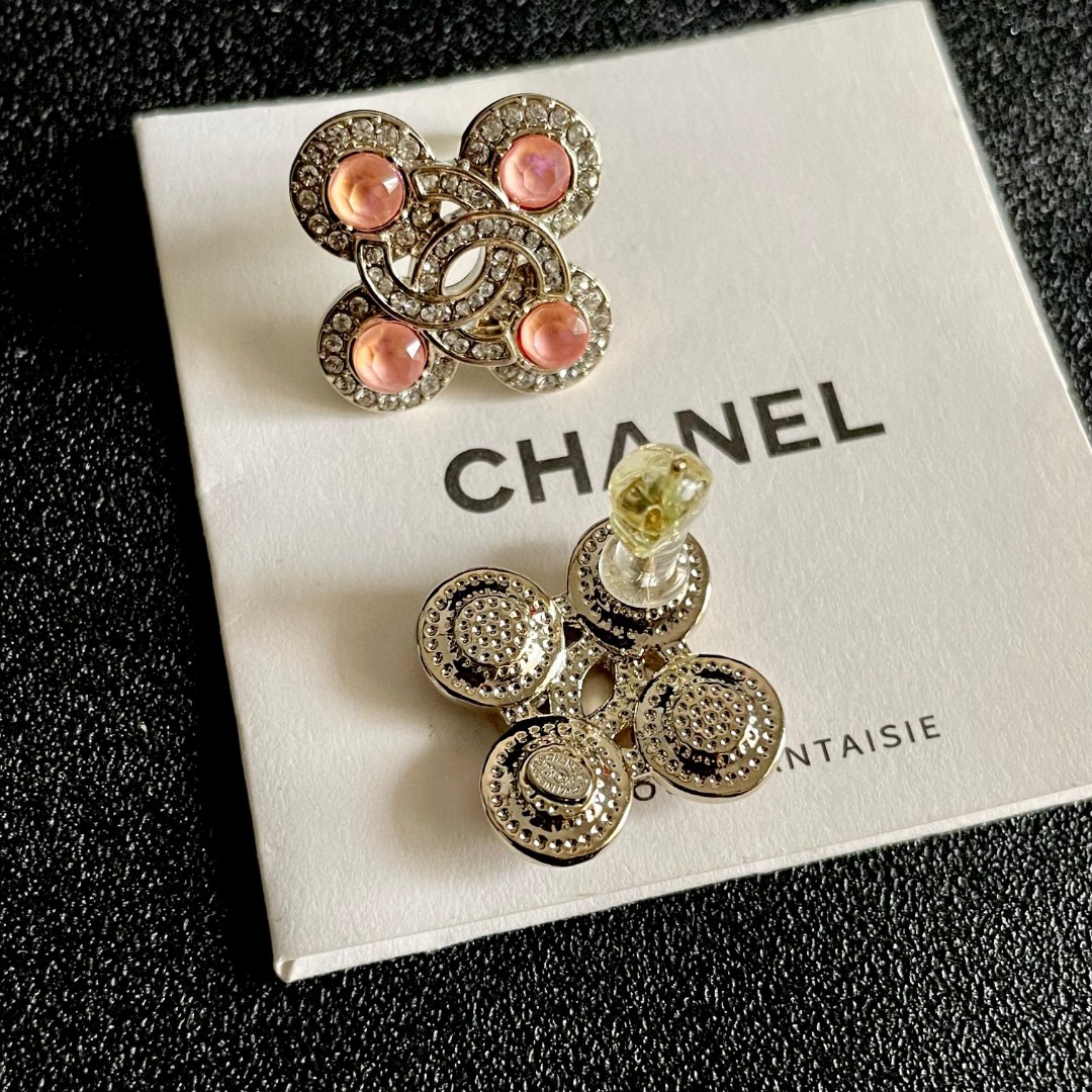 Chanel Earring 9