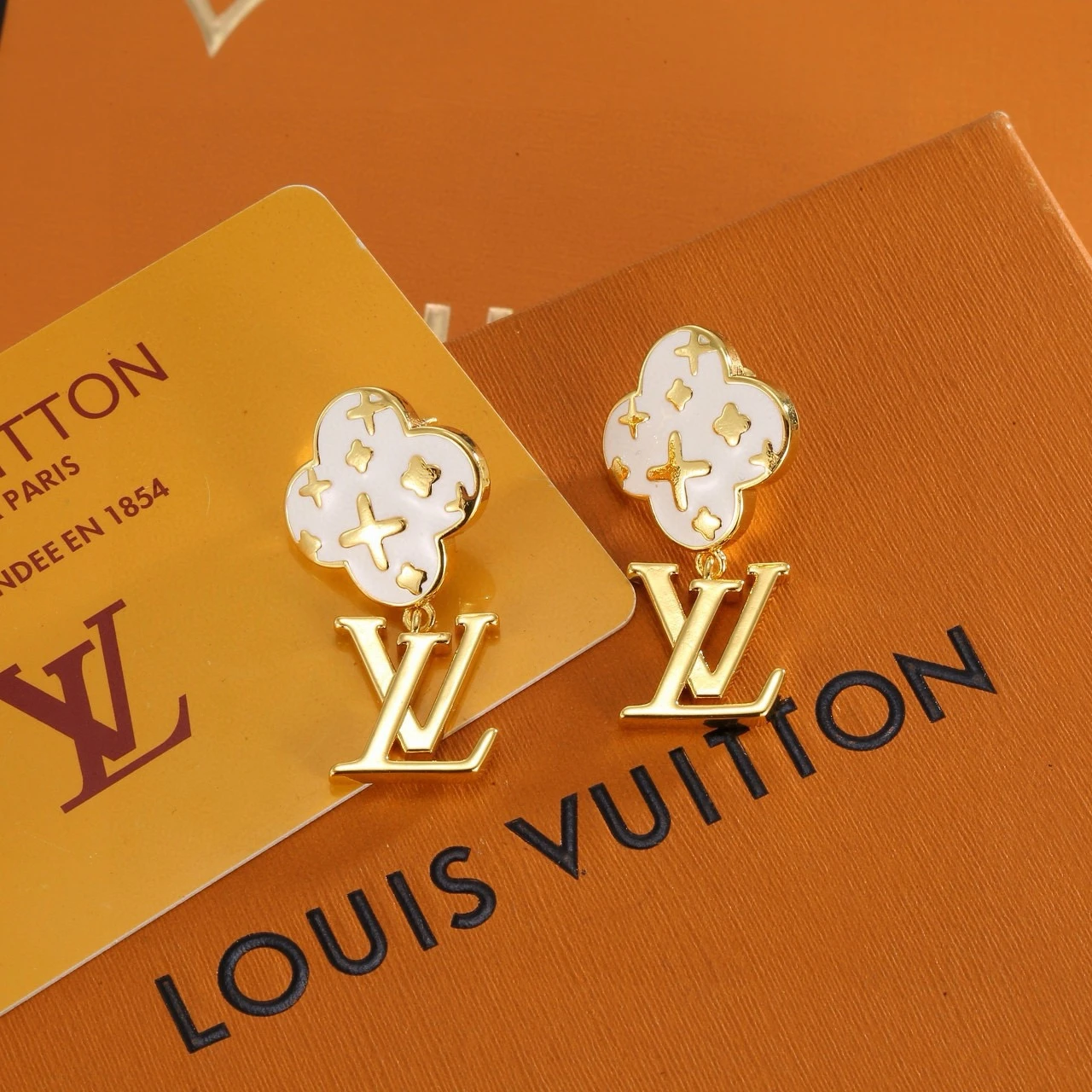 LV Earring