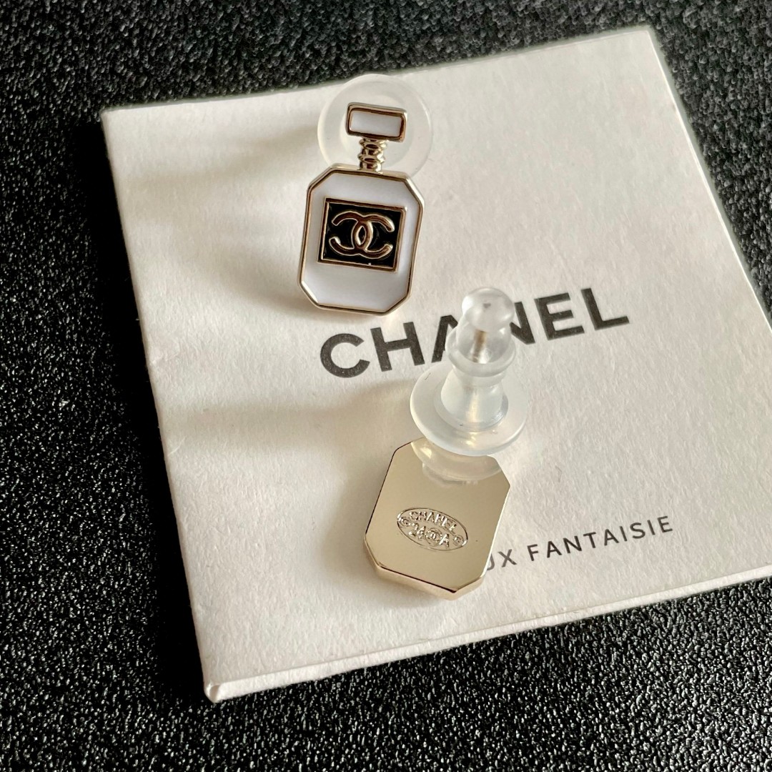 Chanel Earring 5
