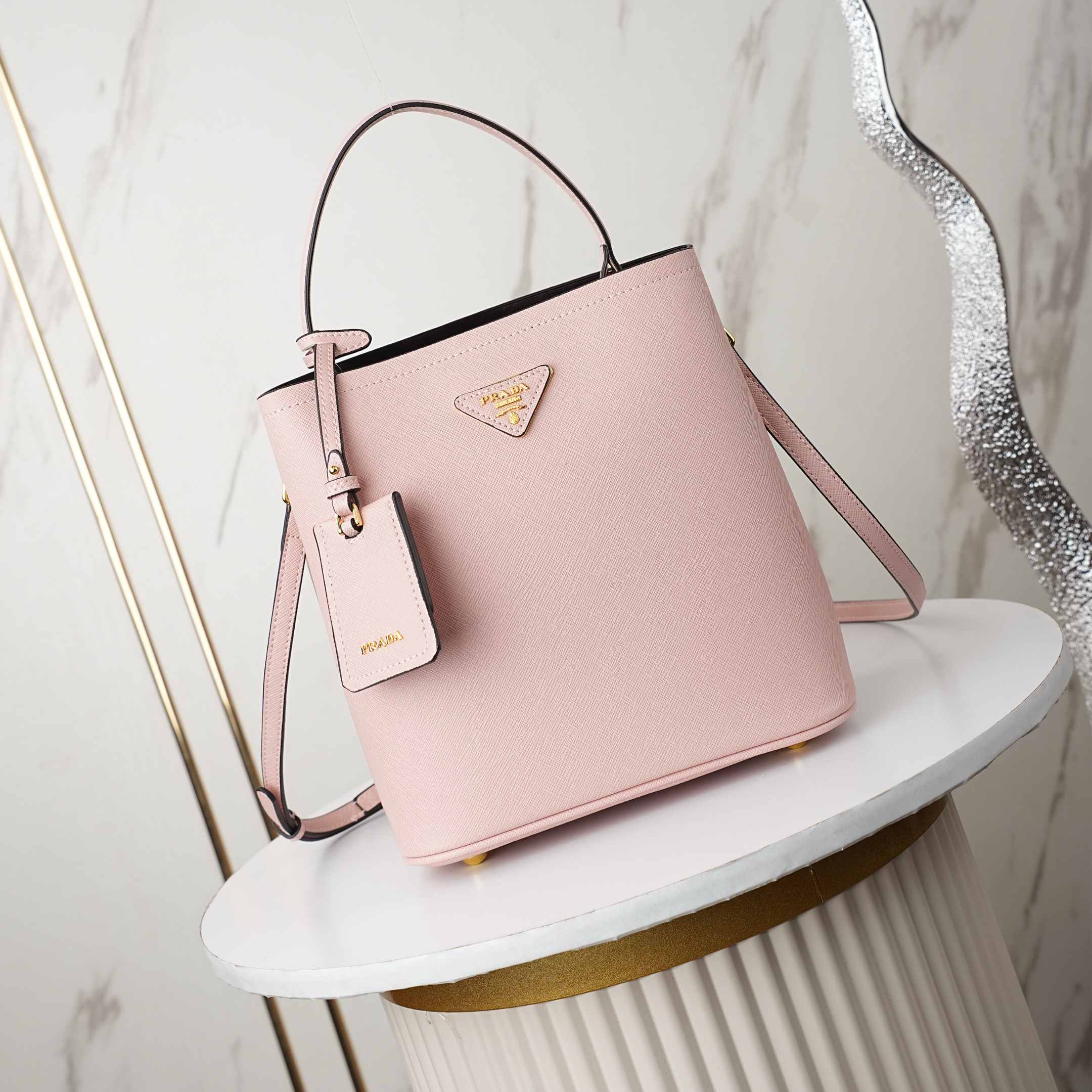 Prada Panier