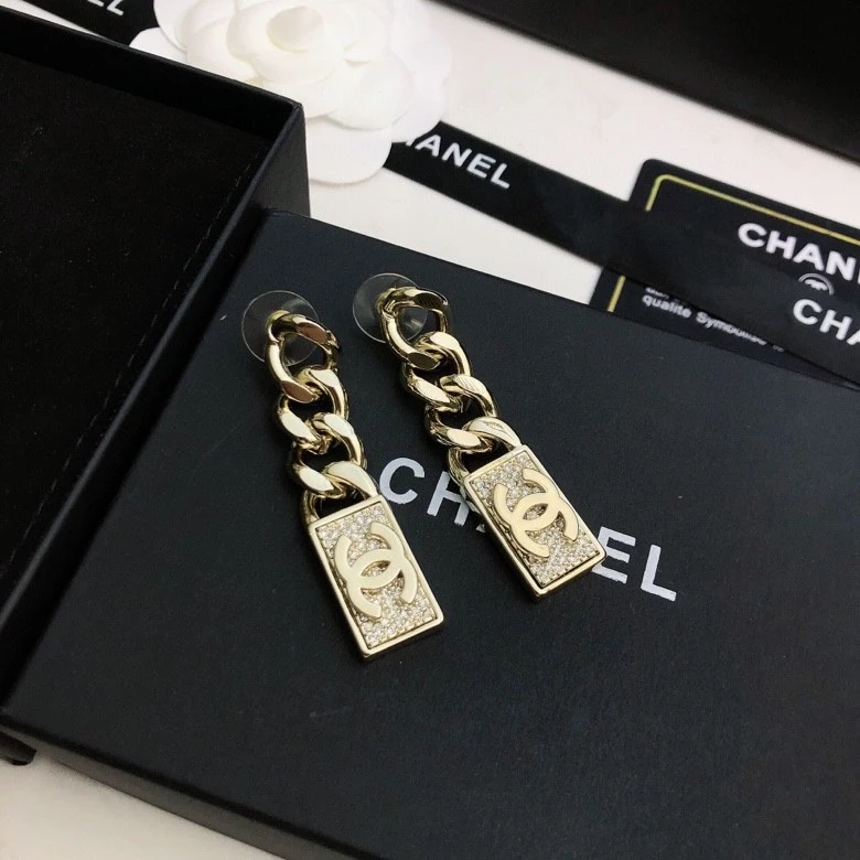 Chanel Earring