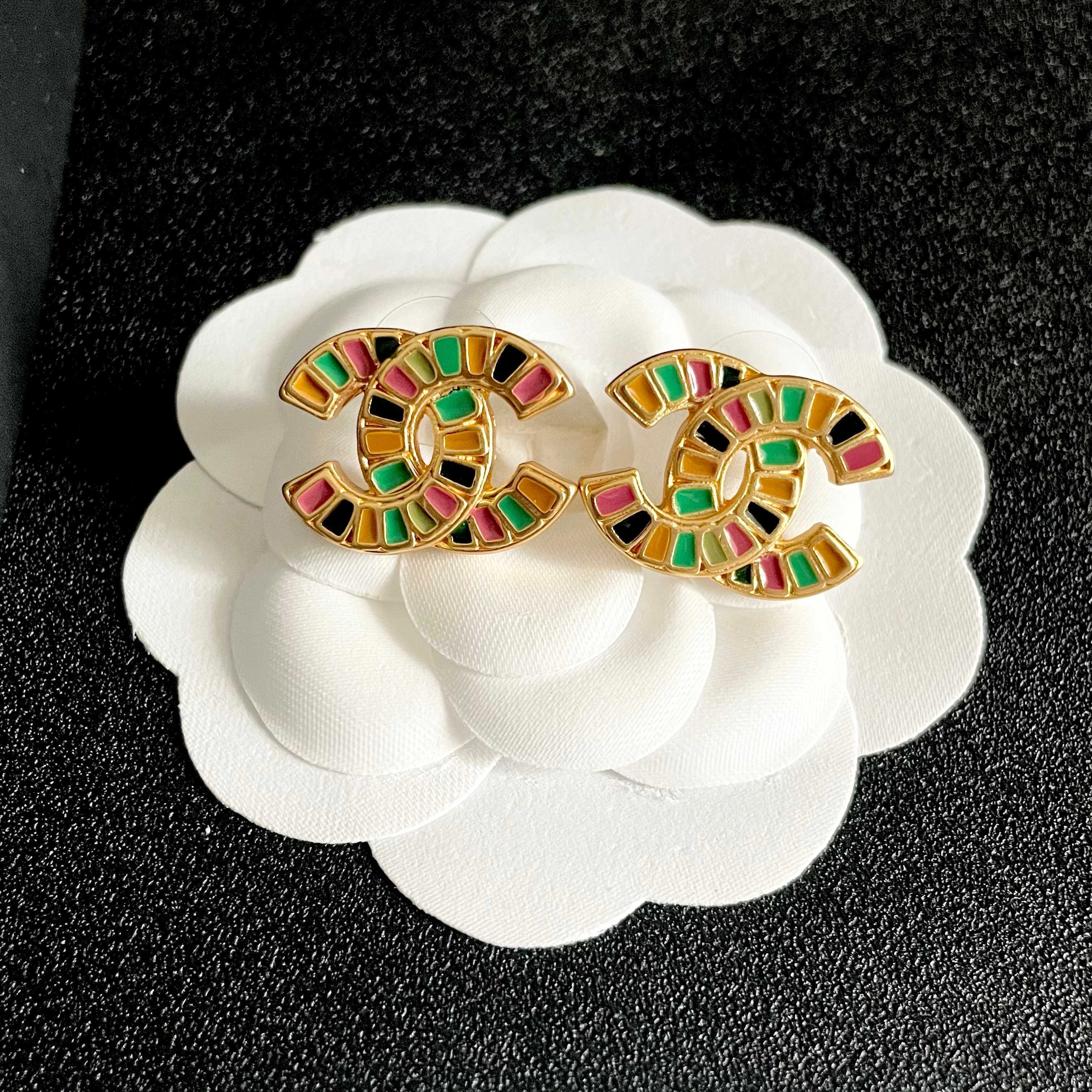 Chanel Earring