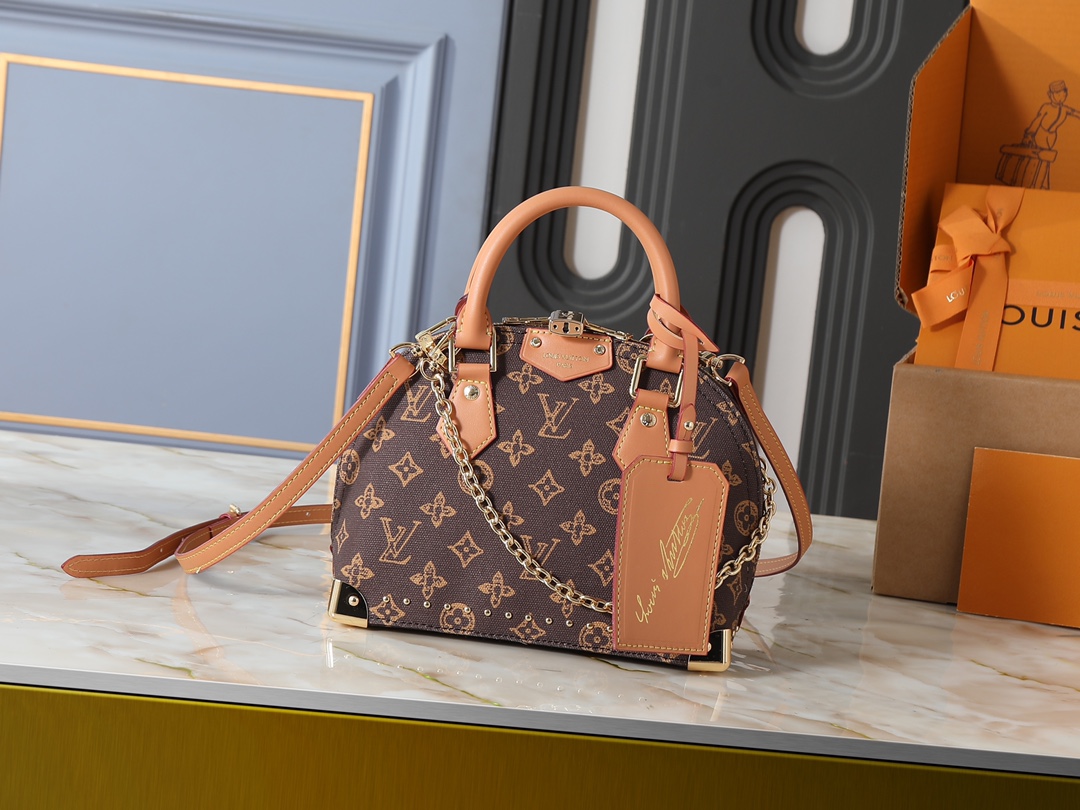 Alma Trunk BB