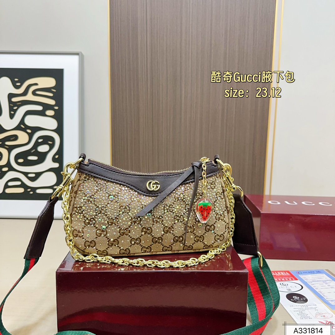Gucci Hobo Bag