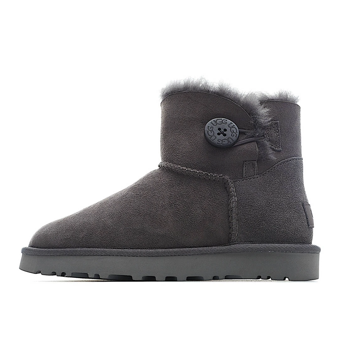 UGG Classic Mini series snow boots