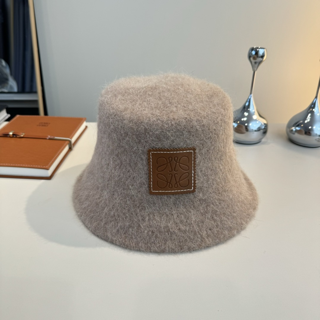 Loewe Bucket Hat