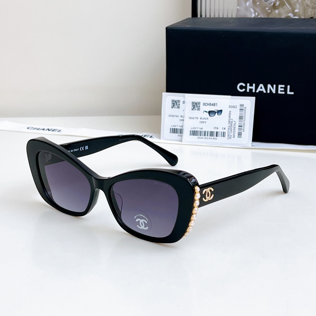 Chanel Sunglass