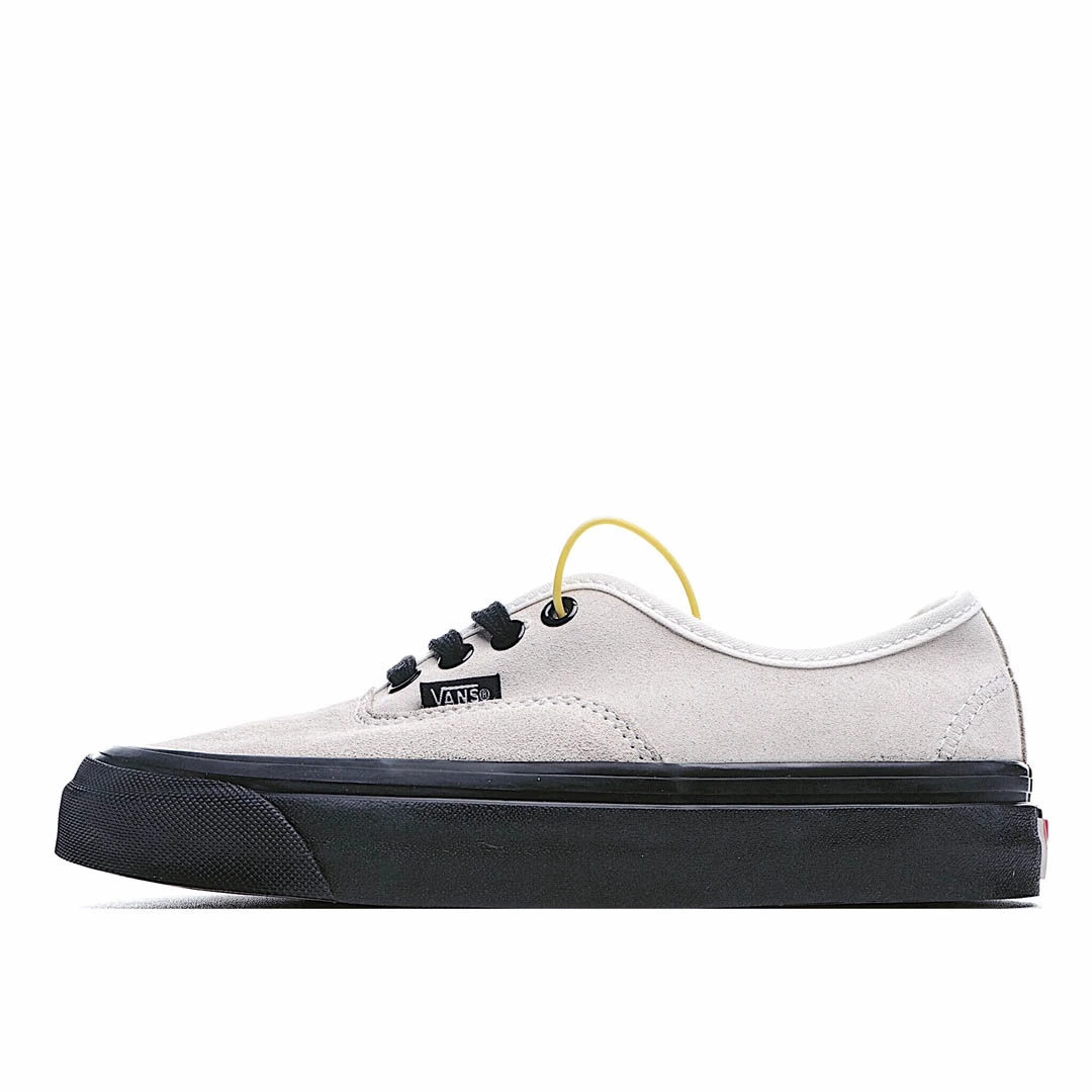 Vans Authentic Low-Top Sneakers