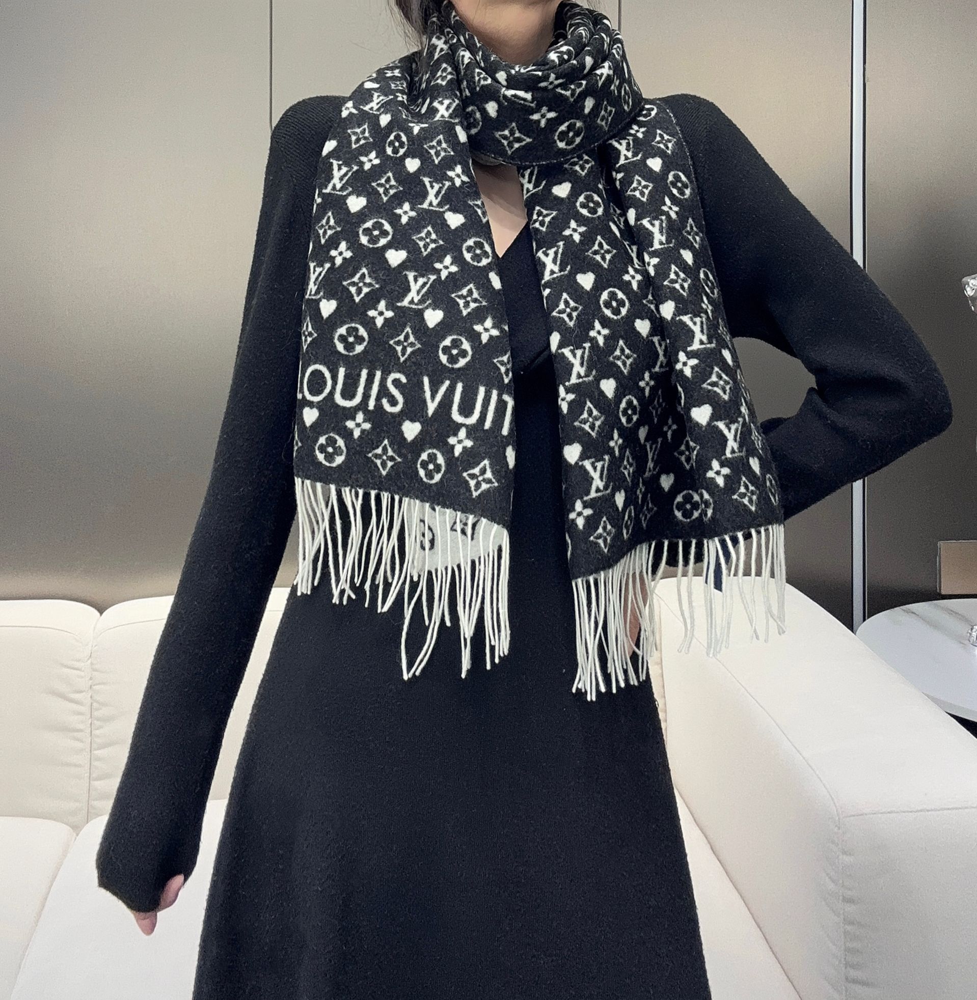 Louis Vuitton Cashmere Scarf
