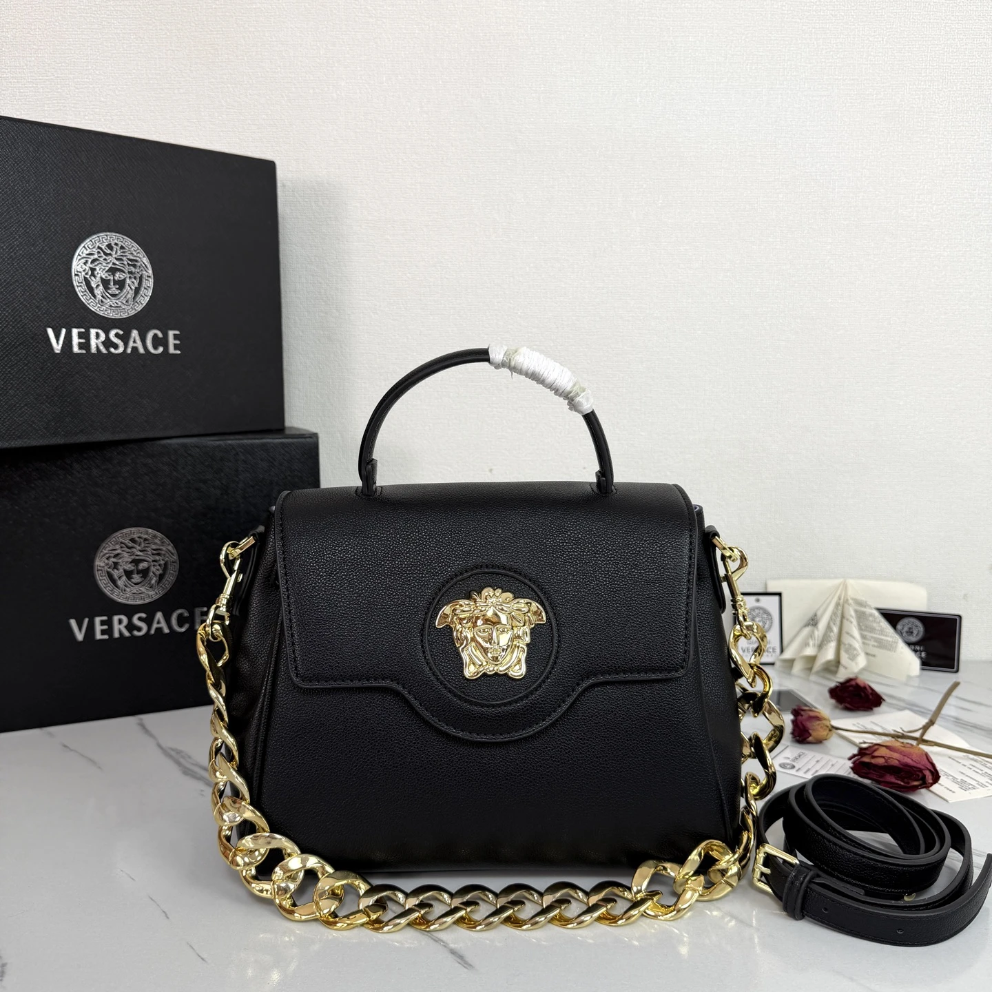 Versave LaMedusa