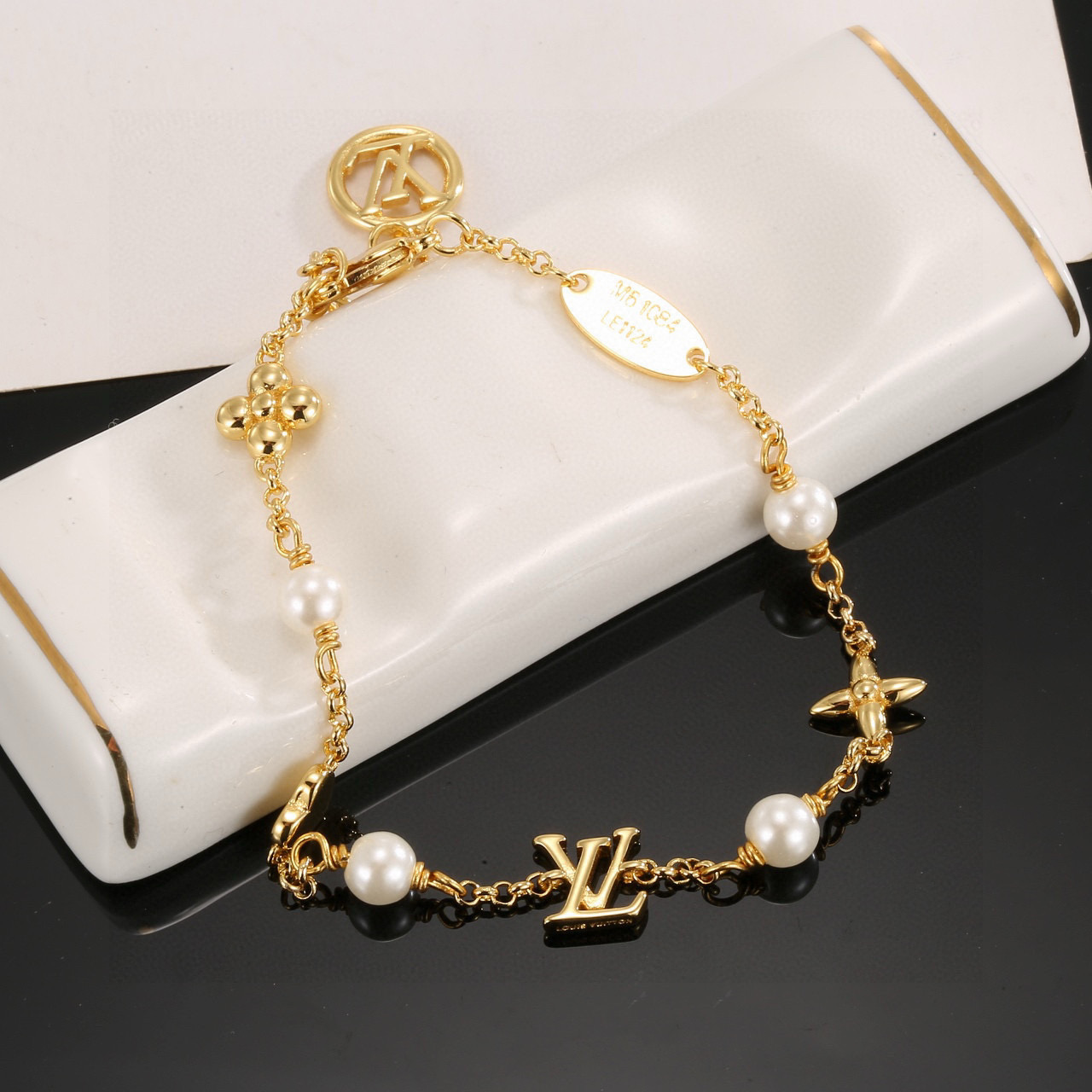Louis Vuitton Bracelet