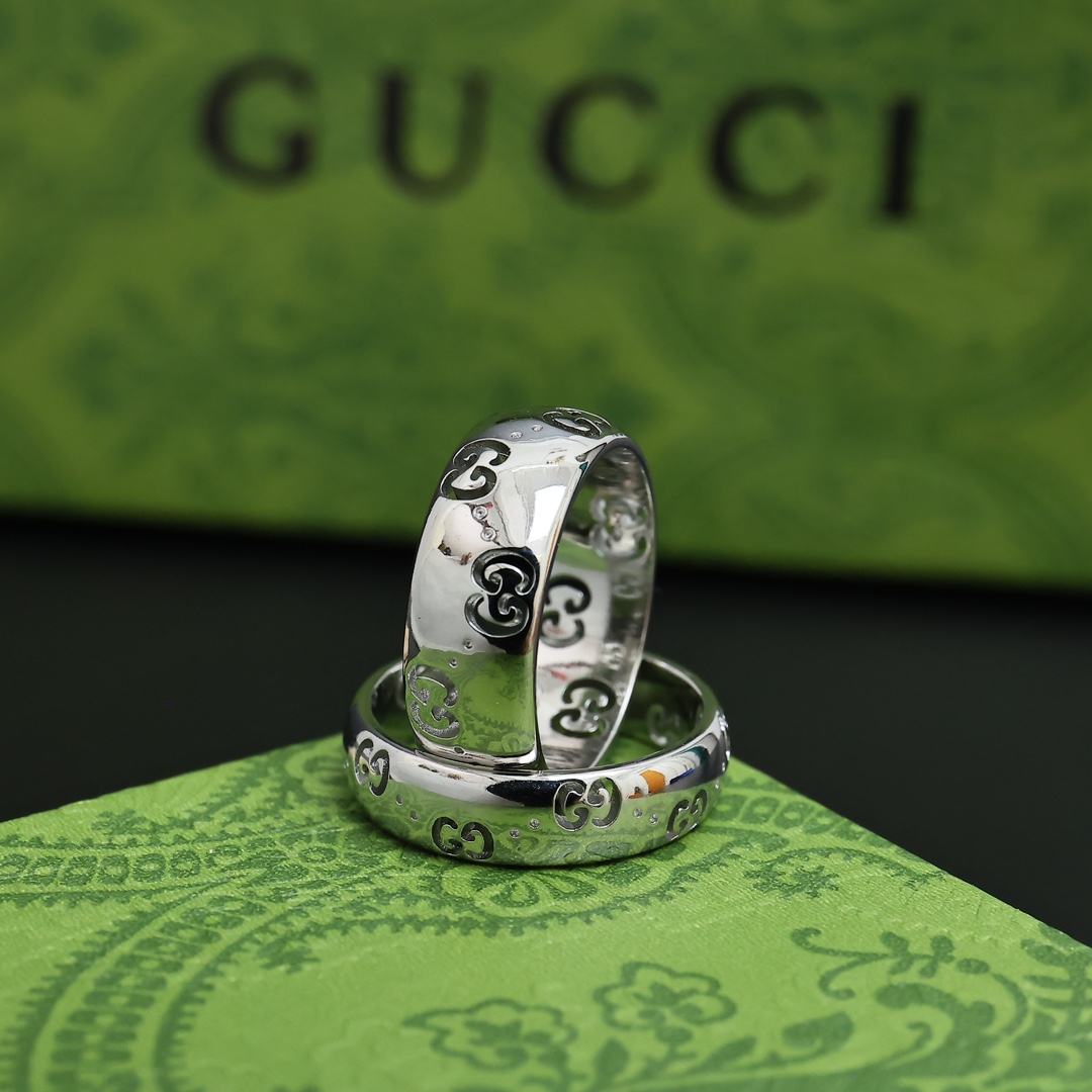 GUCCI GG Marmont Ring