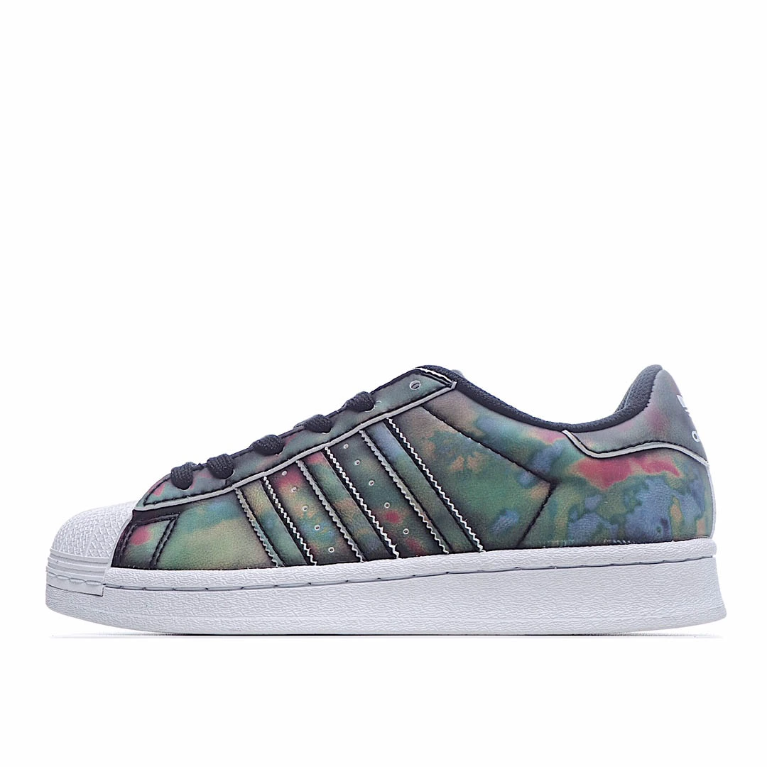 Adidas Superstar