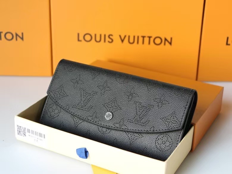 LV Iris