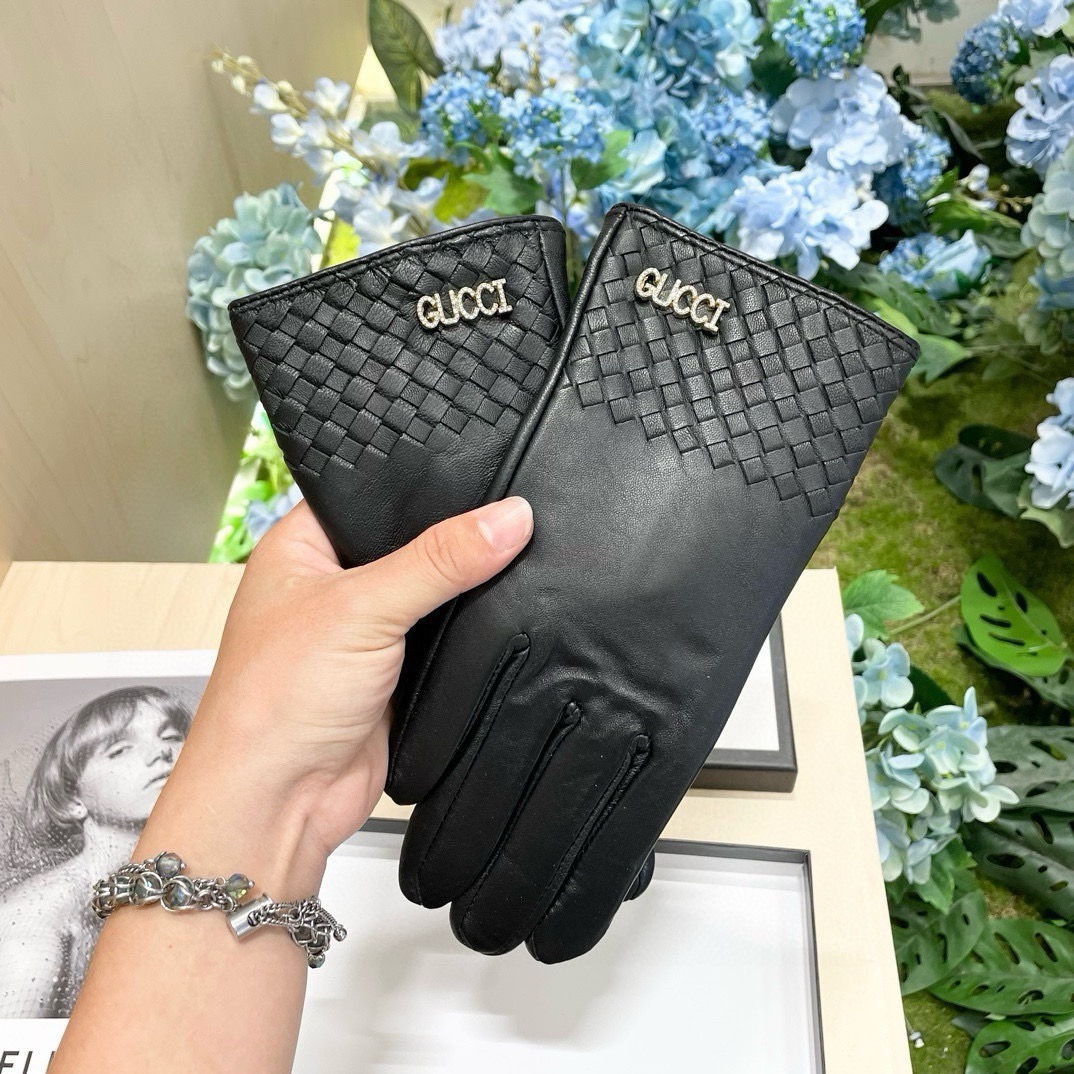 Gucci Gloves