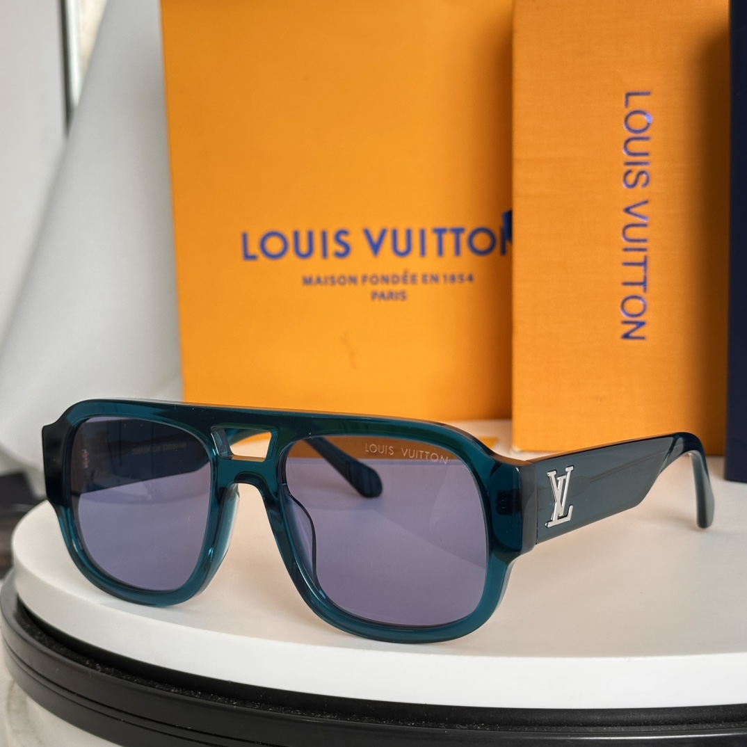 LOUIS VUITTON Glasses