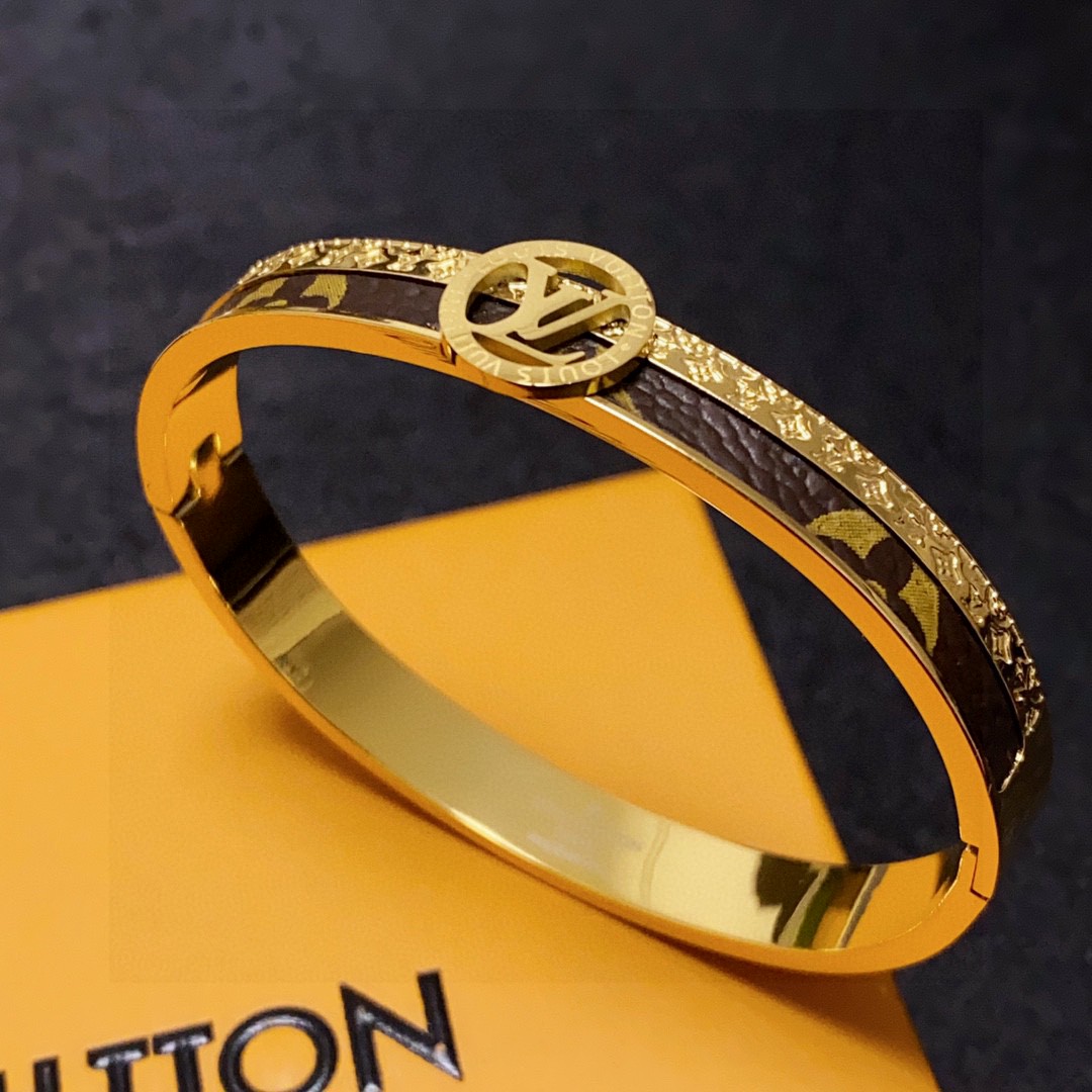 LV Bracelet