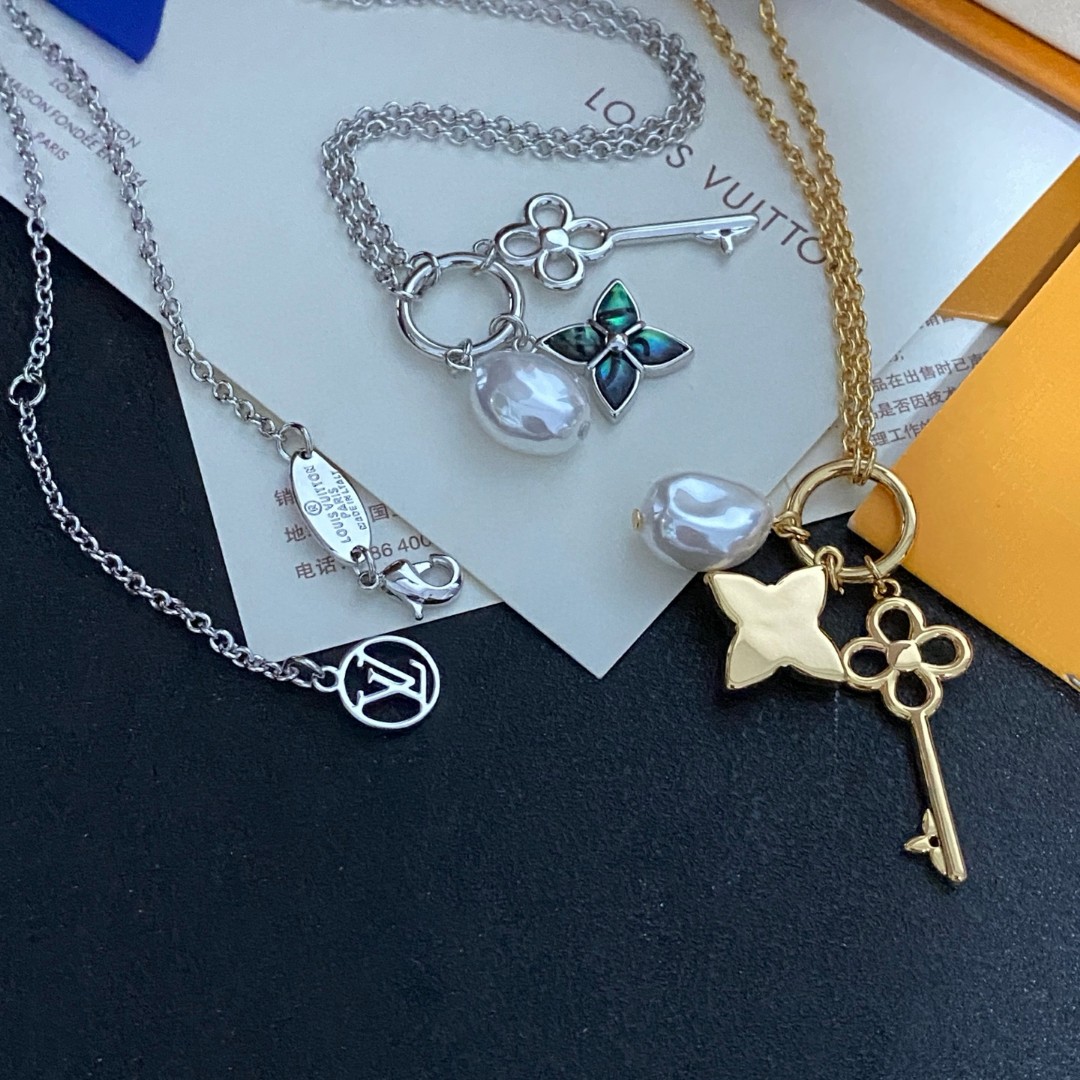 LV Necklace