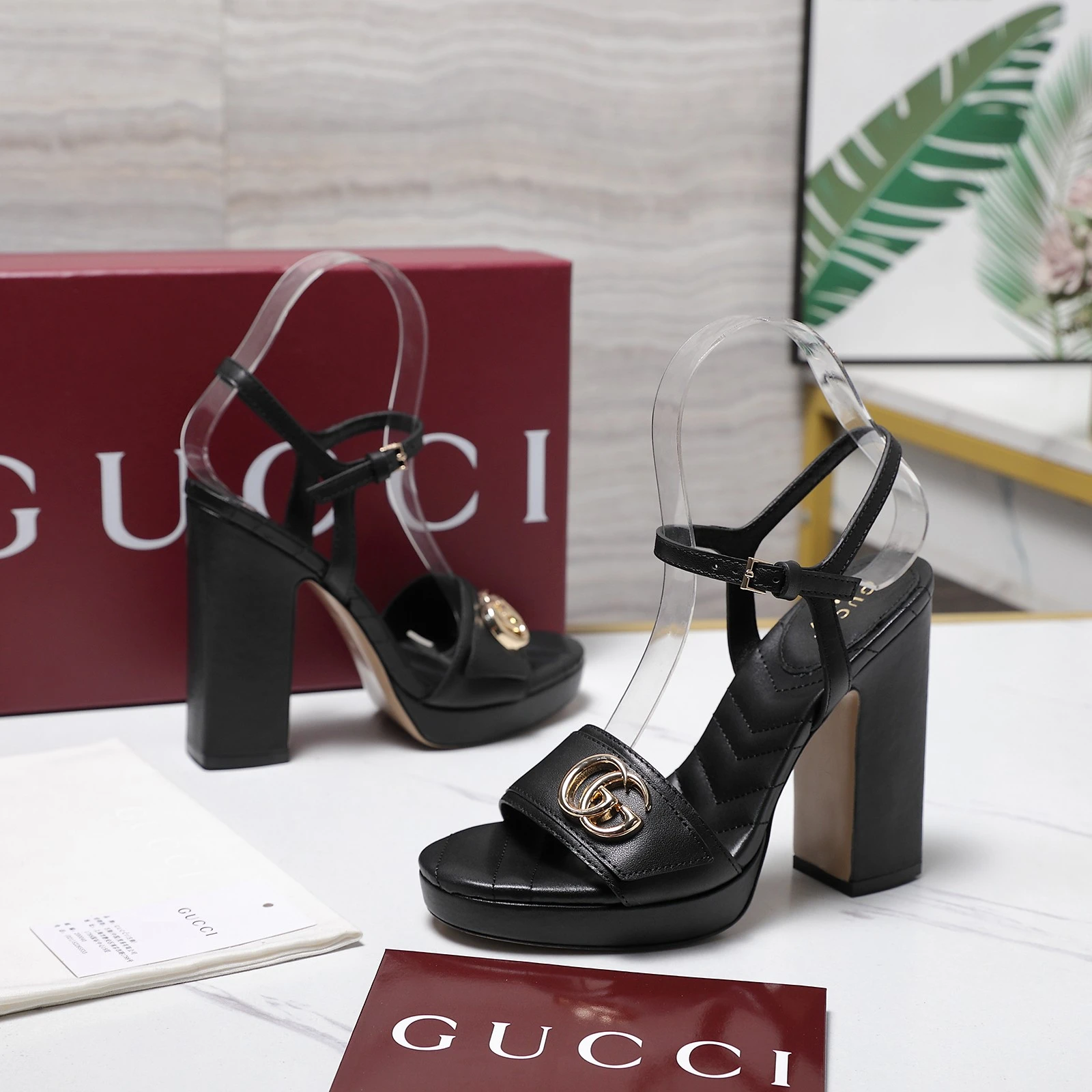 Gucci Spring 2026 New Waterproof Platform Roman Sandals