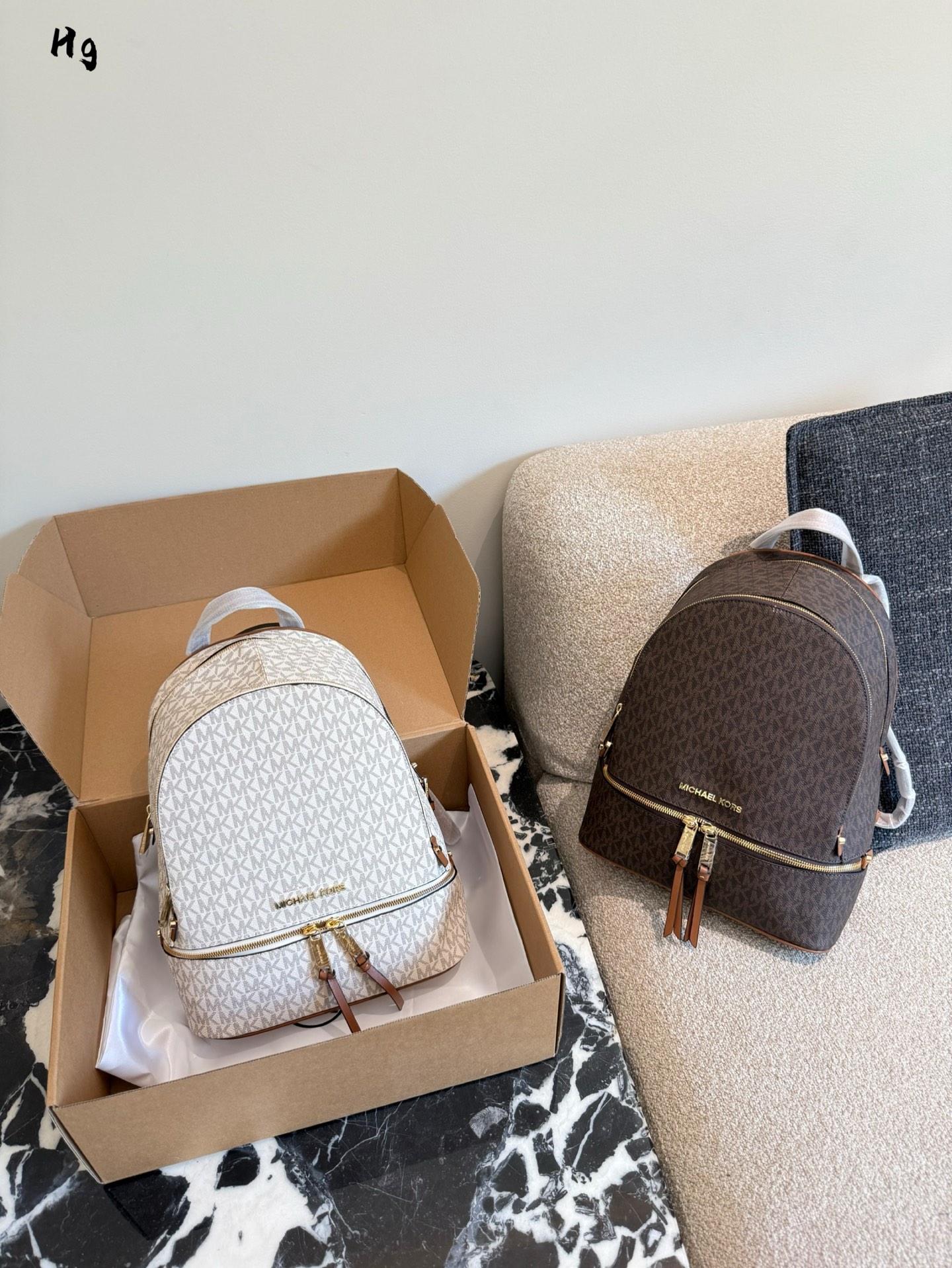 MICHAEL KORS RHEA ZIP Backpack Bag