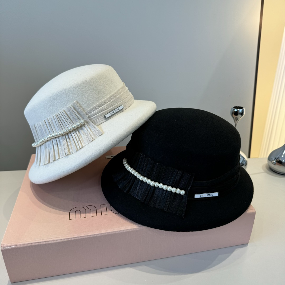 Miumiu Bucket Hat
