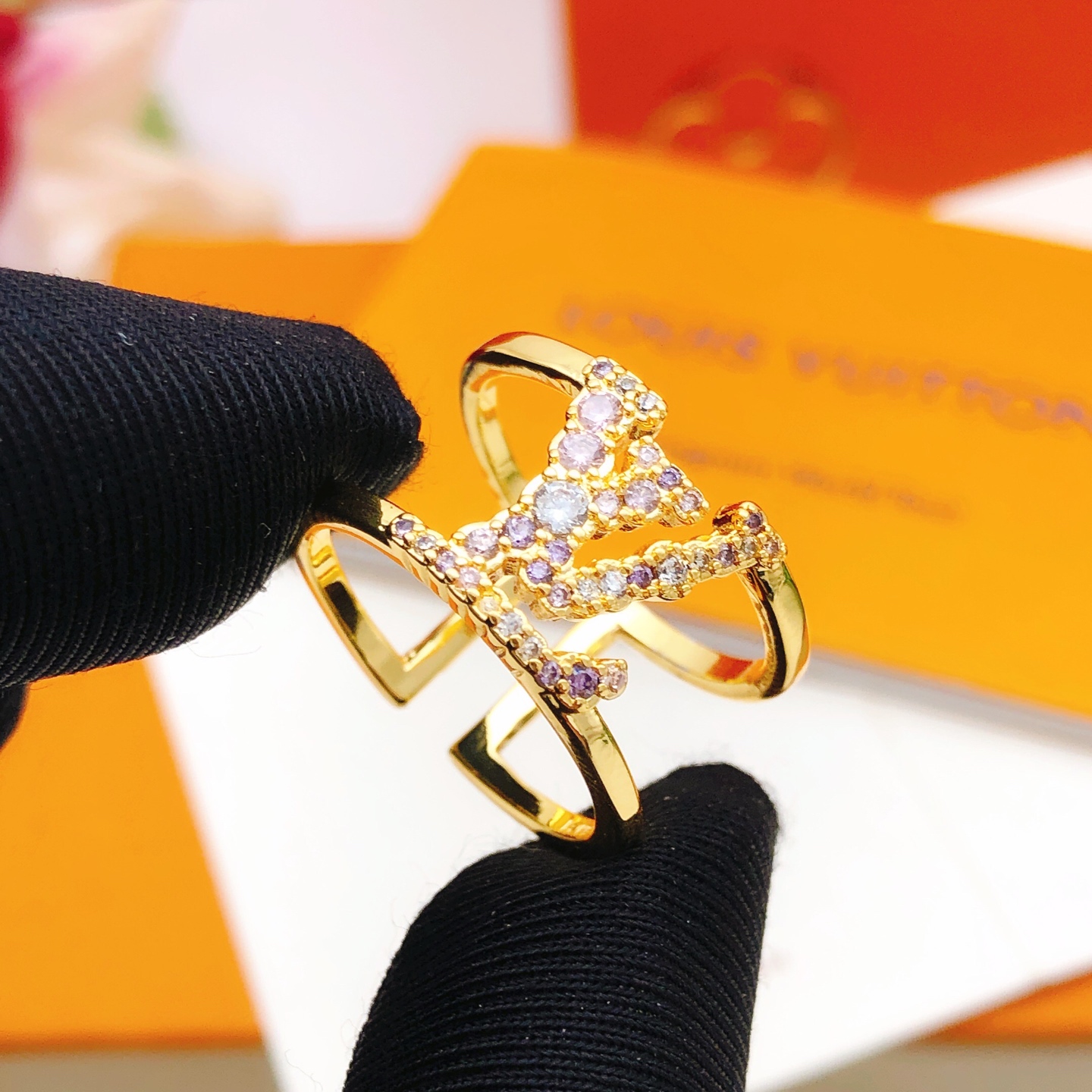 LV Rings