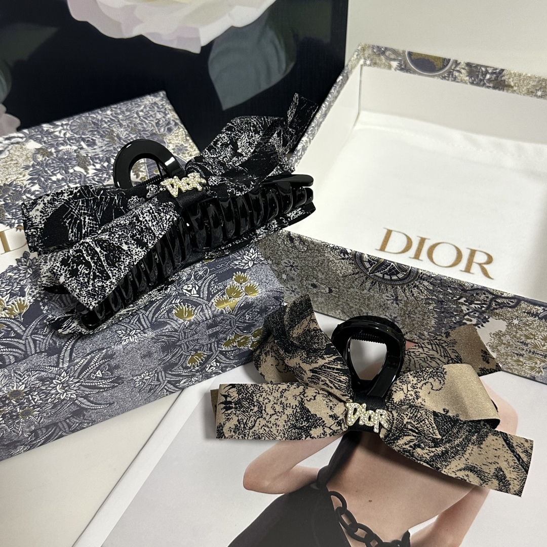 Dior hair Barrettes/ hair clip/ hairpin