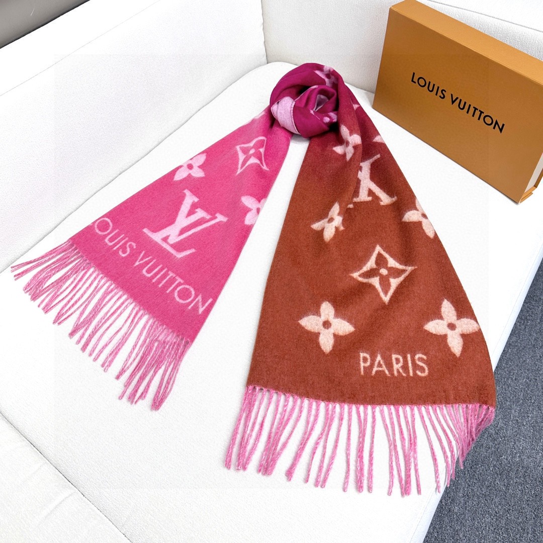 Louis Vuitton Gradient Scarf