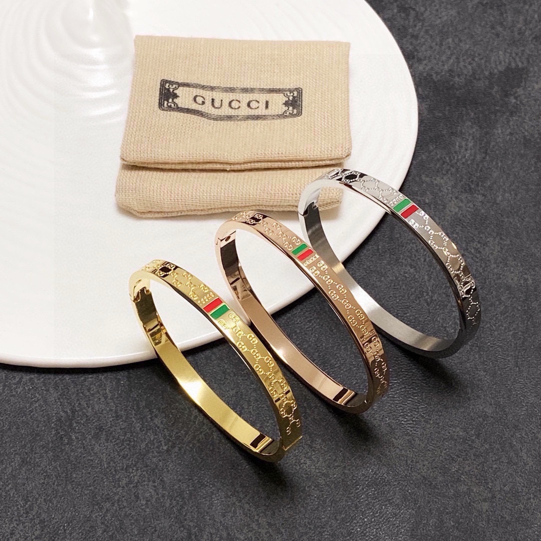 Gucci bracelet