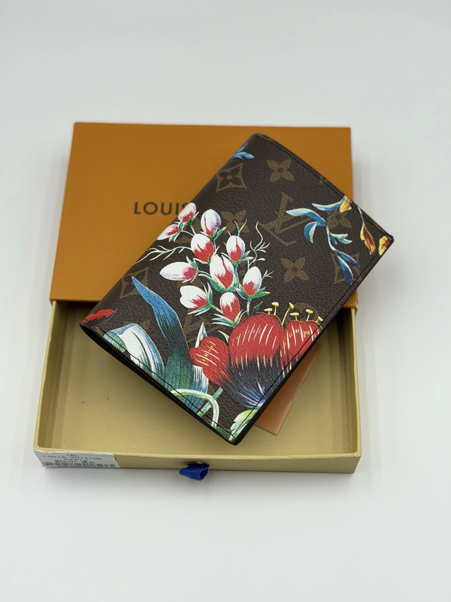 LV Passport Cover