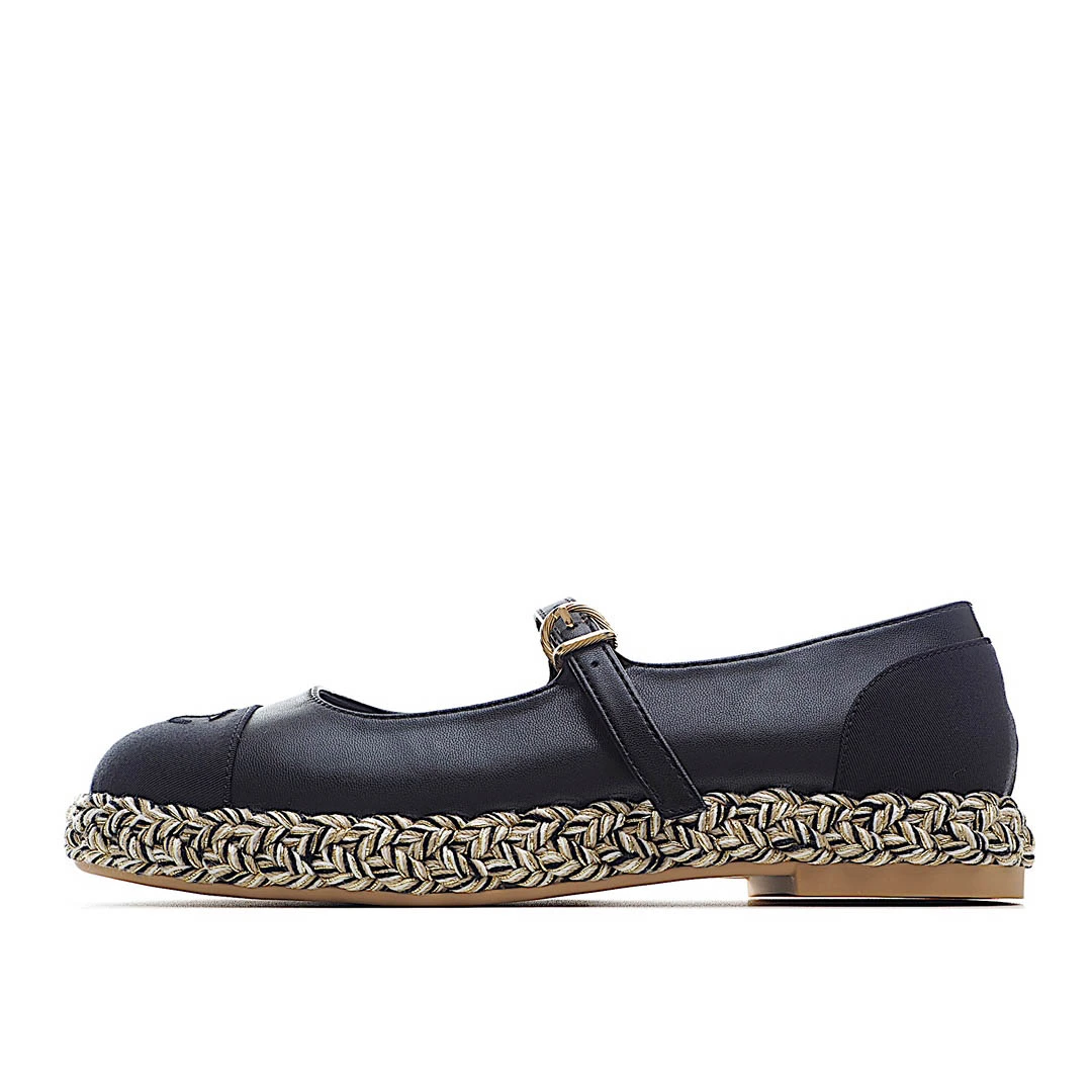 Chanel Casual Shoes Sneakers Classic