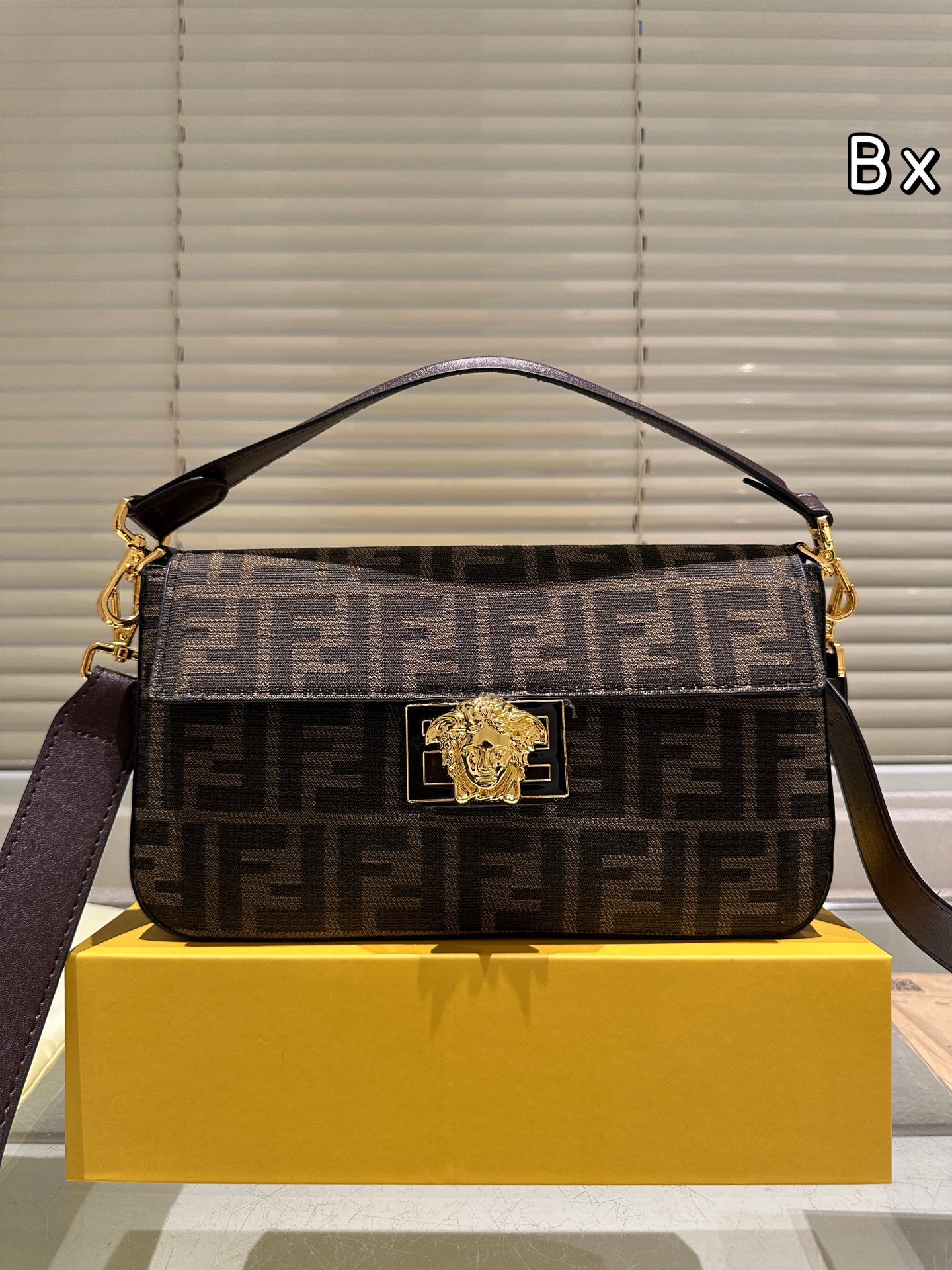 Fendi Fendace