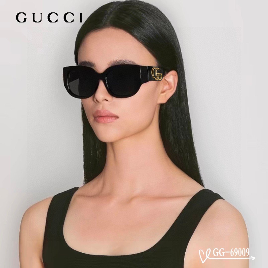 Gucci Sunglass