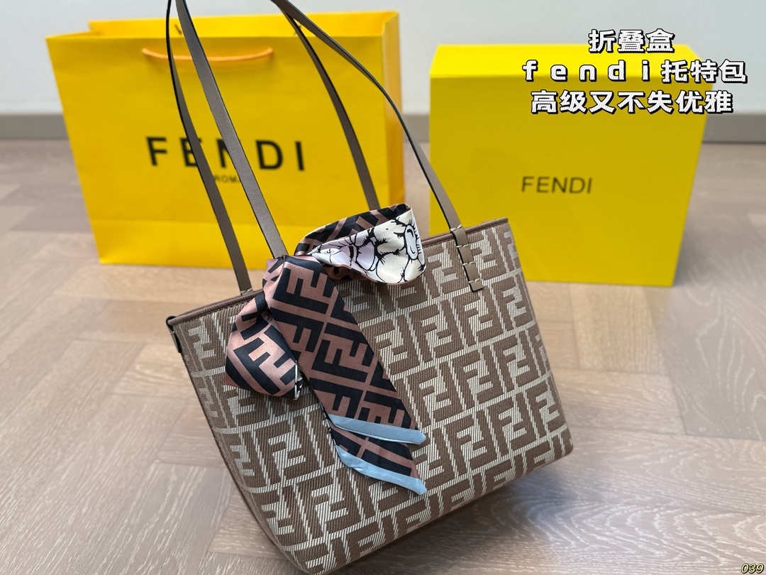 Fendi Tote Shoulder Bag
