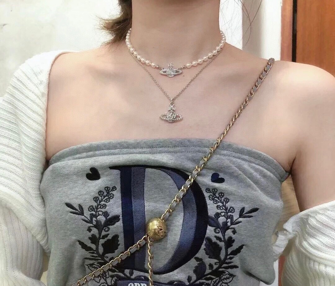 VivienneWestwood necklace