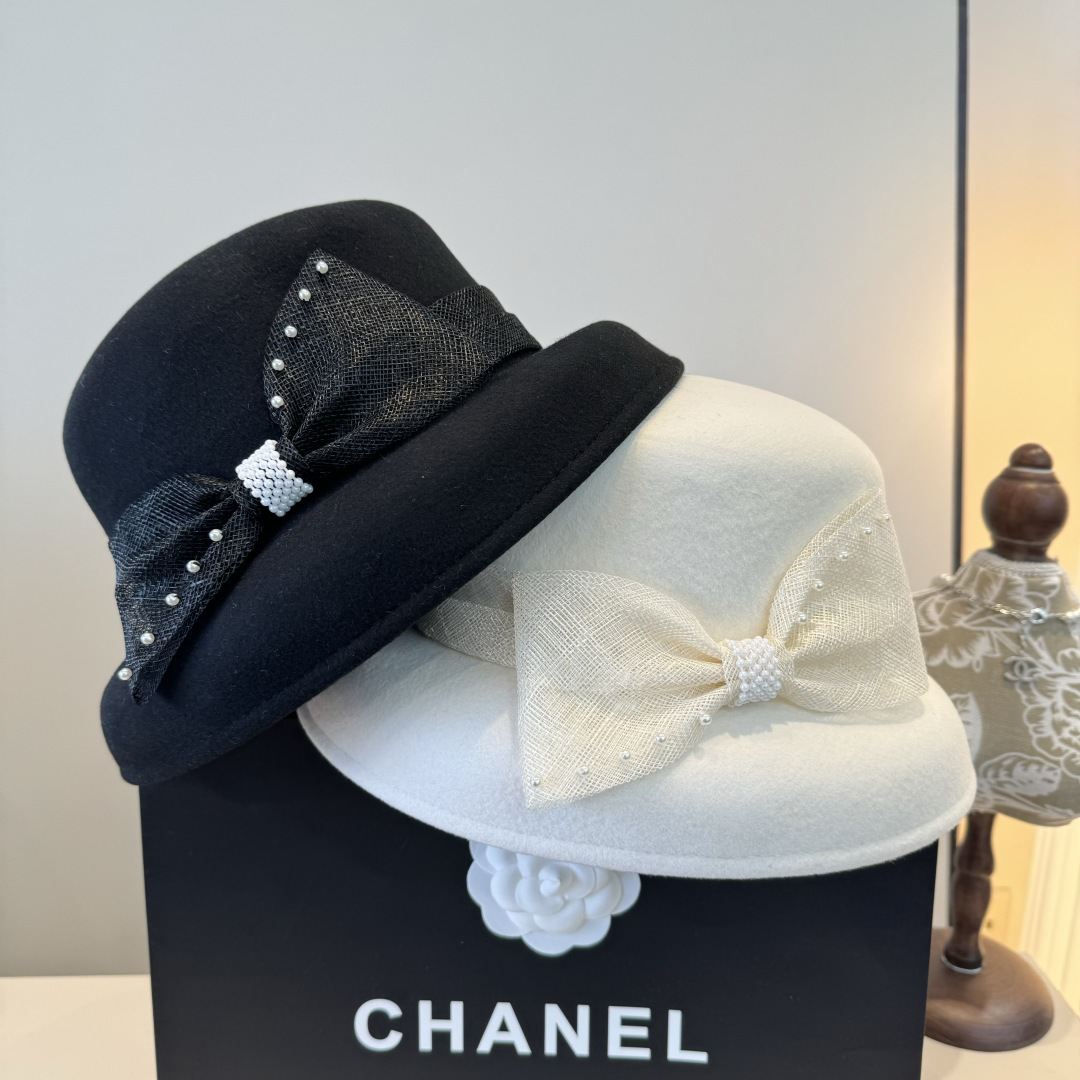 Miumiu Bucket Hat