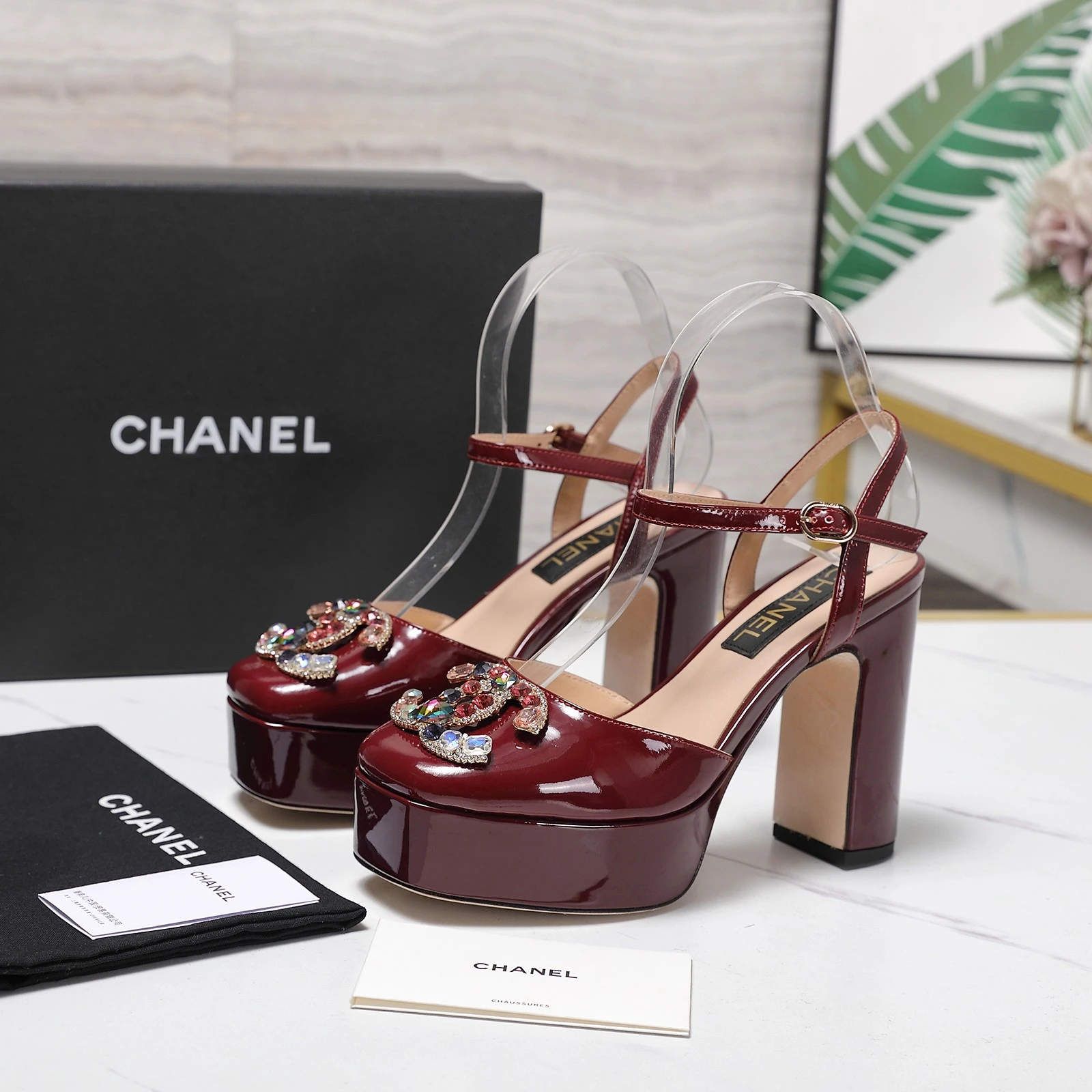 CHANEL Classic Diamond Heel+Double C Diamond Button Sandals