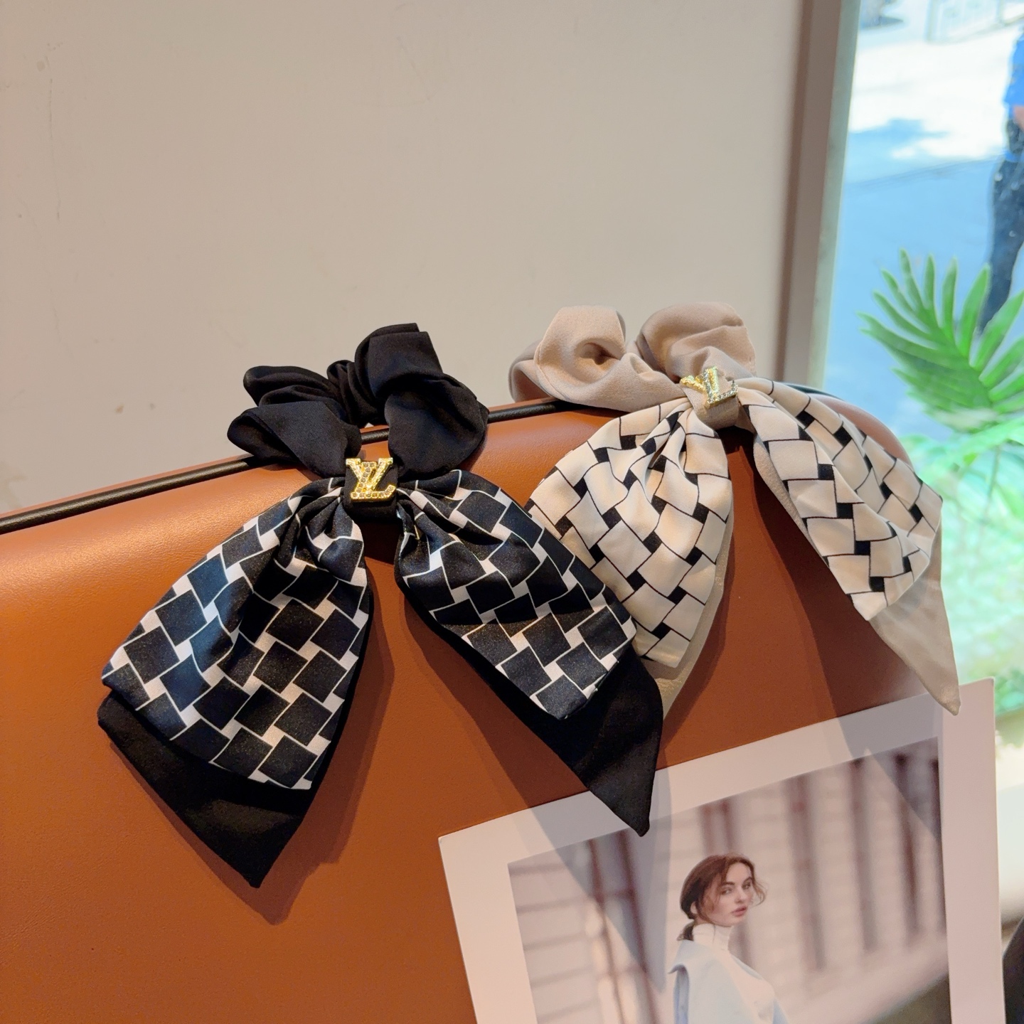 Louis Vuitton hair tie