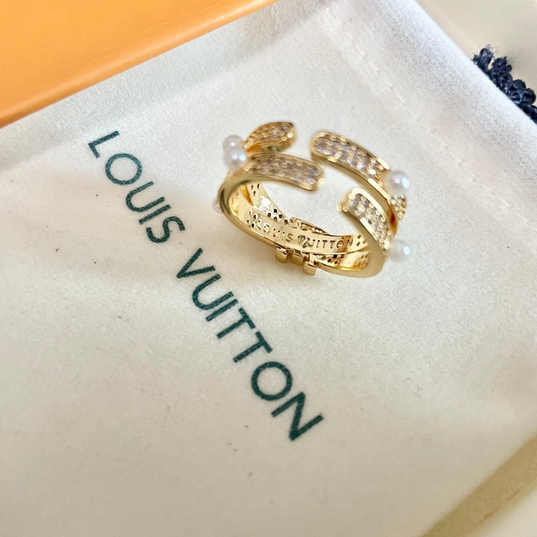 LV RING